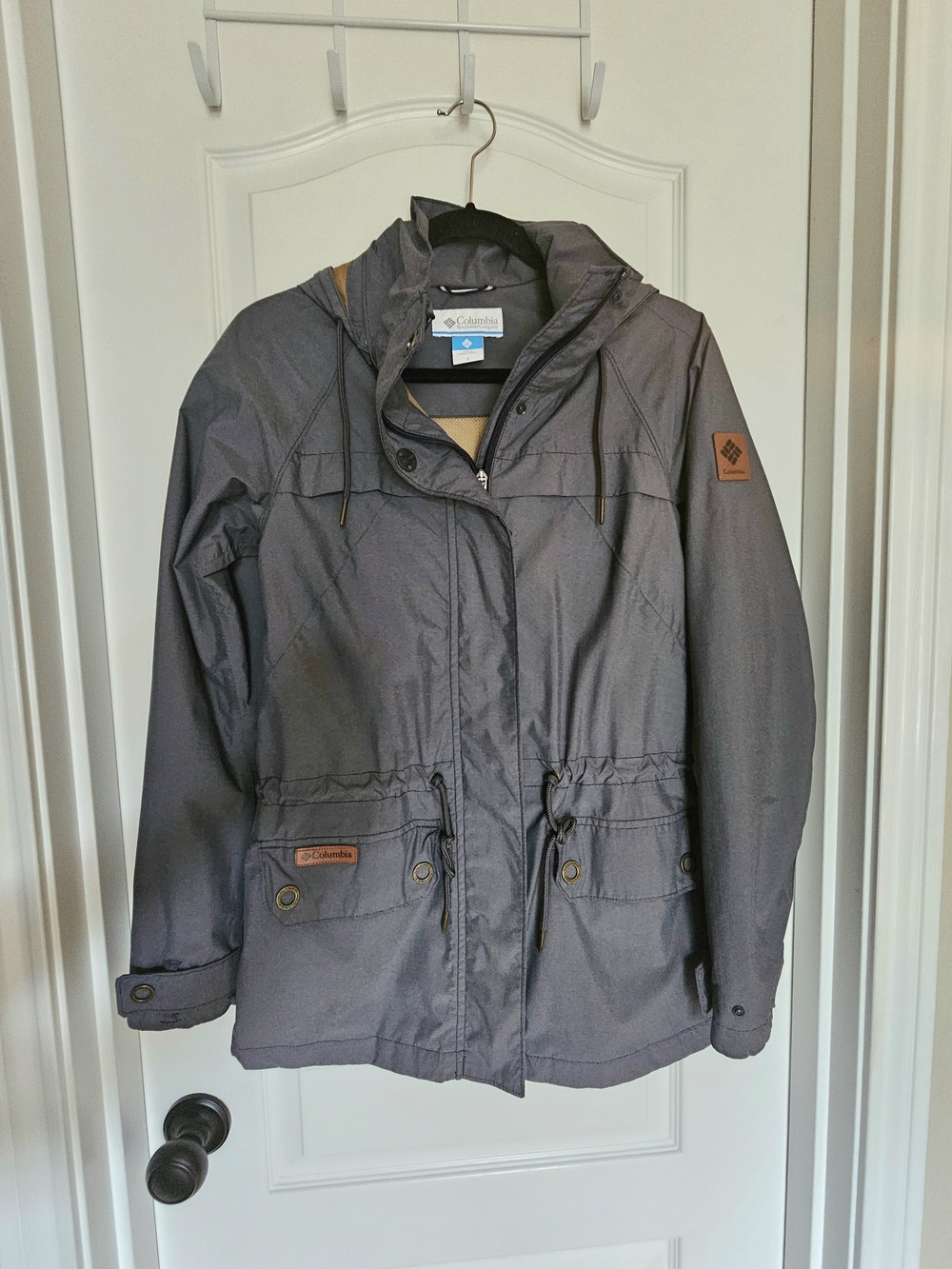 Columbia Women's Gray Rain Jacket